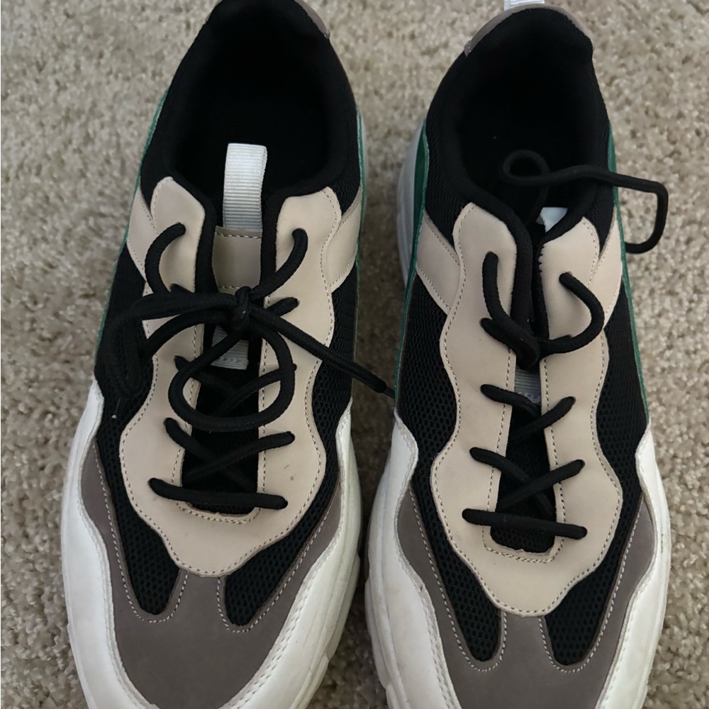 Black and White Athletic Shoes with Chunky Design